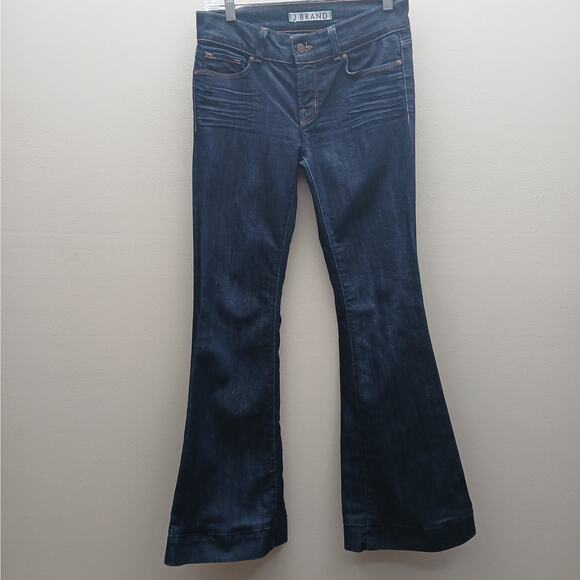 J Brand Stretch Bell Bottom Flared Leg Jeans Stretchy Denim Dark Wash Size 27 - Picture 1 of 10